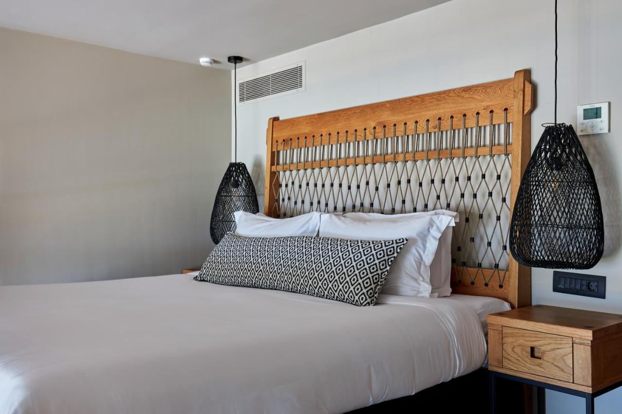 Castello Infinity Suites - Adults Only Agia Pelagia Exterior foto
